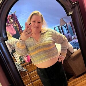 Universal Thread Medium Cropped Sweater Pastels Purple Green